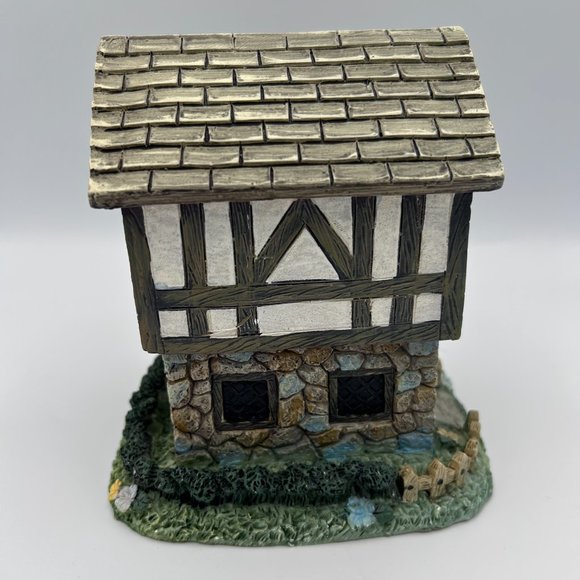 Miniature Medieval English Cobblestone Cottage Building Model Decoration - Picture 3 of 8